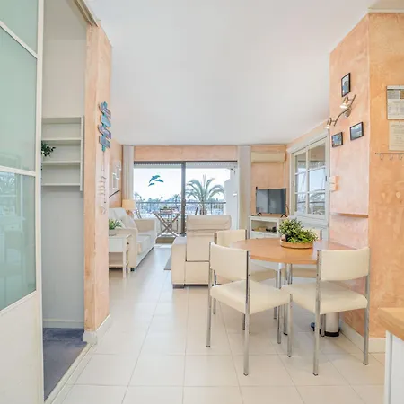 Apart-rent Port Grec 0180