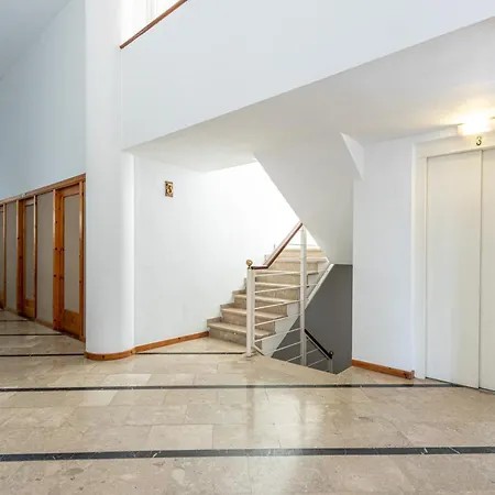 Apart-rent Port Grec 0180 * إمبوريابرافا